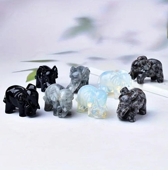 Мини-фигурка хрустального слона из натурального камня обсидиана 35 мм. Киев - изображение 4