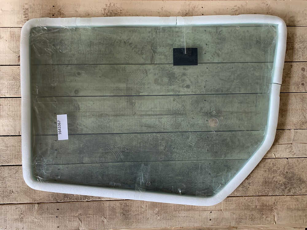 Скло для спецтехніки на Jcb / Cat / Volvo / Terex Київ - фото 1