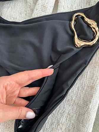 Купальник с вырезом и асимметричным кроем Черный M Харьков