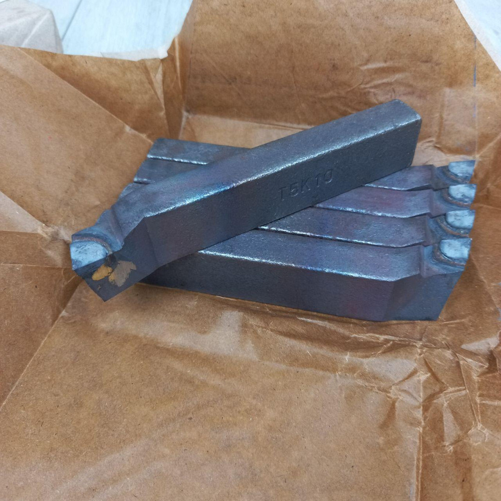 Резец Підрізний 20*16*120 Т15К6 Харків - фото 4