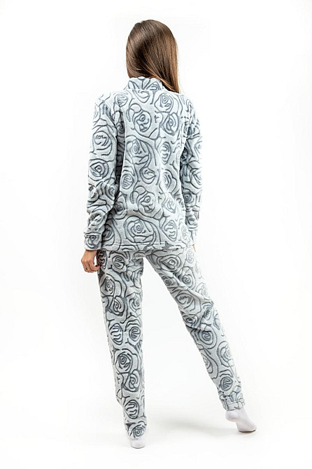 Домашній теплий  жіночий комплект "Троянди" без капюшона топ Крохатушка одяг Київ - фото 3