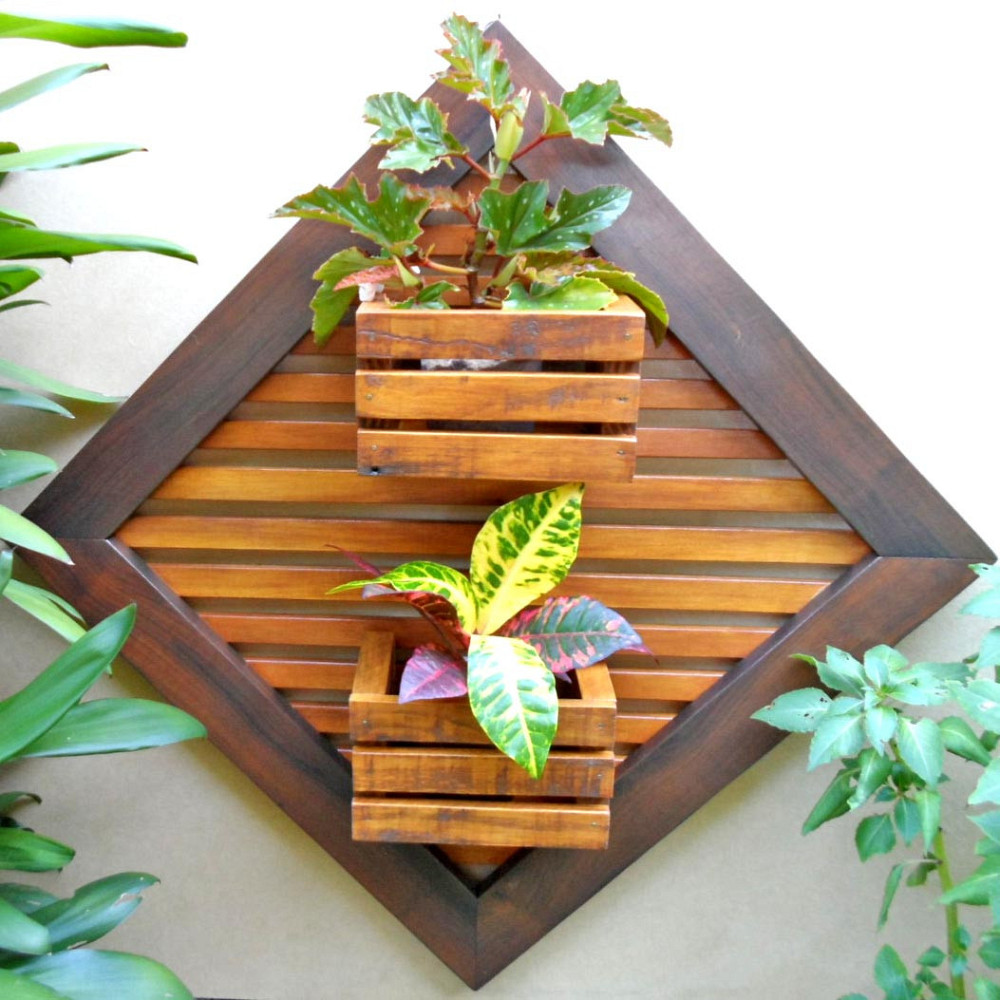 Полка настенная для цветов 