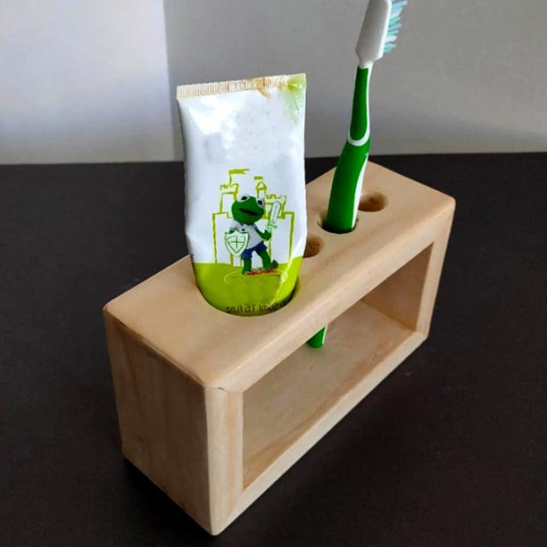 Органайзер для зубных щёток 