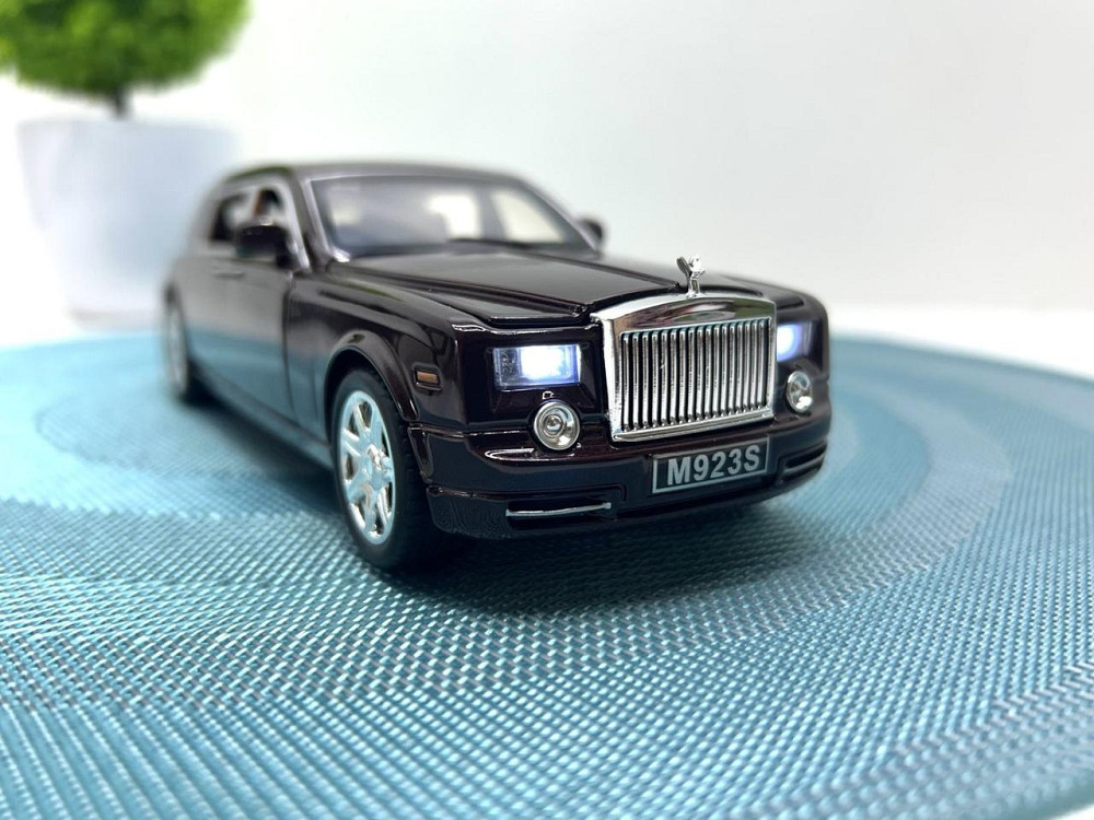 Машина металева Автосвіт Rols-Royce інерційна відчиняються двері капот 1:24 Коричнева (AP-1701) Чернигов - изображение 4