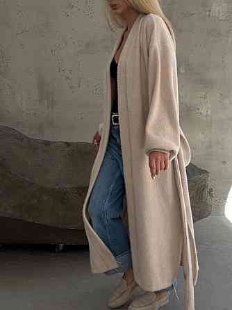 Жіночий затишний оверсайз кардиган із поясом альпака Бежевий Одеса