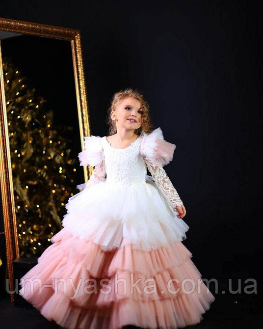 Длинное нарядное пудровое платье с ажурными рукавами на 5-7 лет Кривой Рог - изображение 1