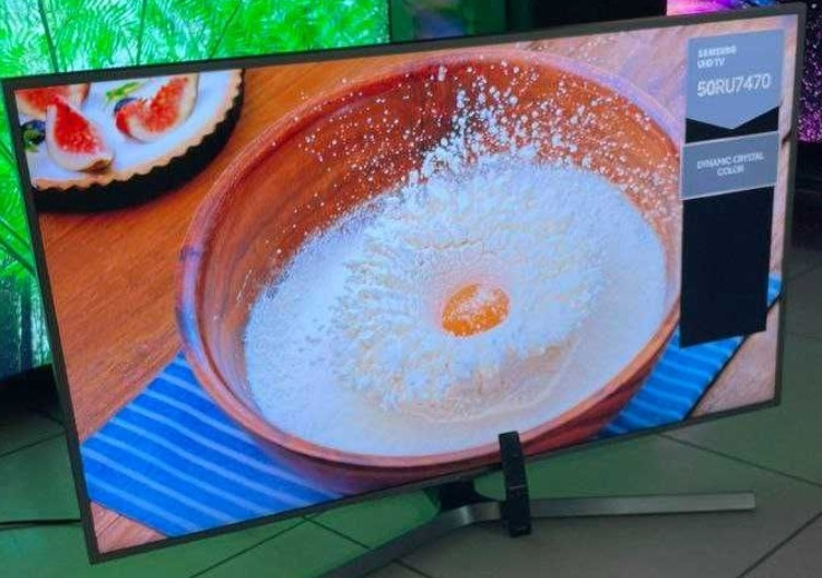 Телевізор Безрамний: 50" Smart 4K UHD Samsung 50RU7450. Харків - фото 1