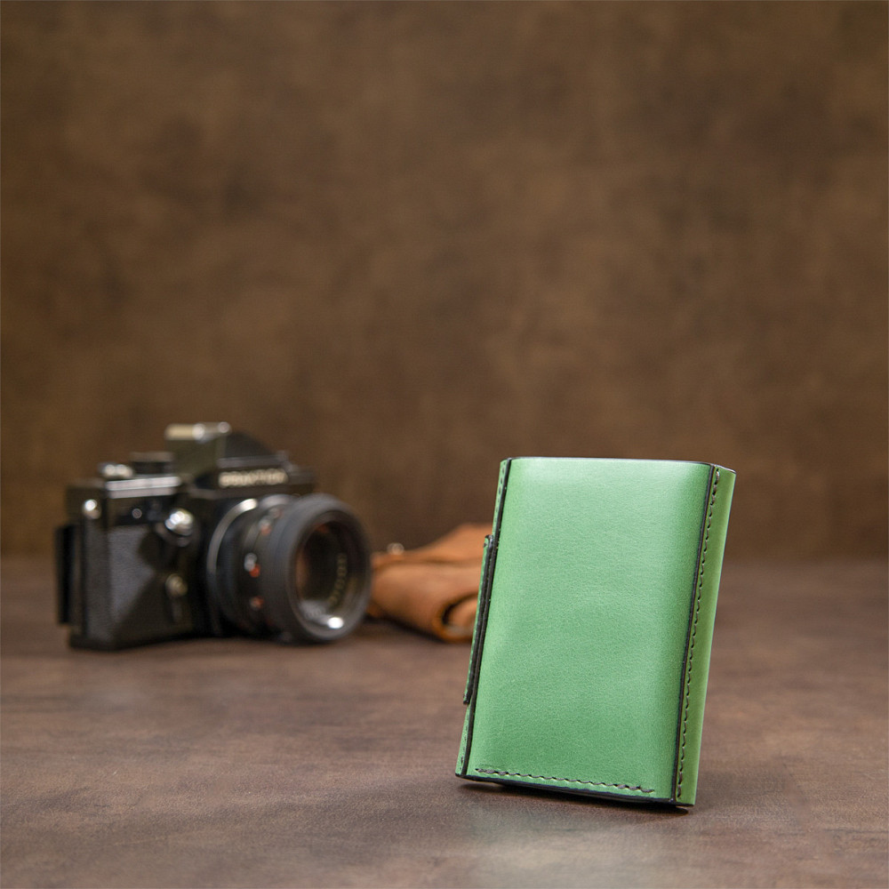 Матове портмоне GRANDE PELLE 11458 Зелений Київ - фото 3