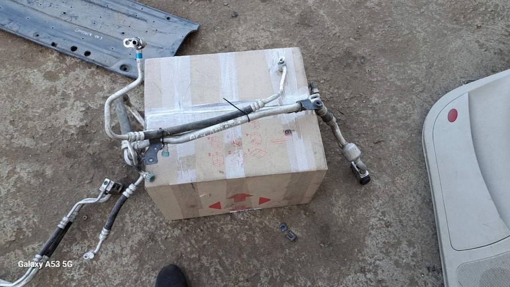 Трубки кондиціонера з американської версії Hyundai Accent 2010-2019. Київ - фото 1