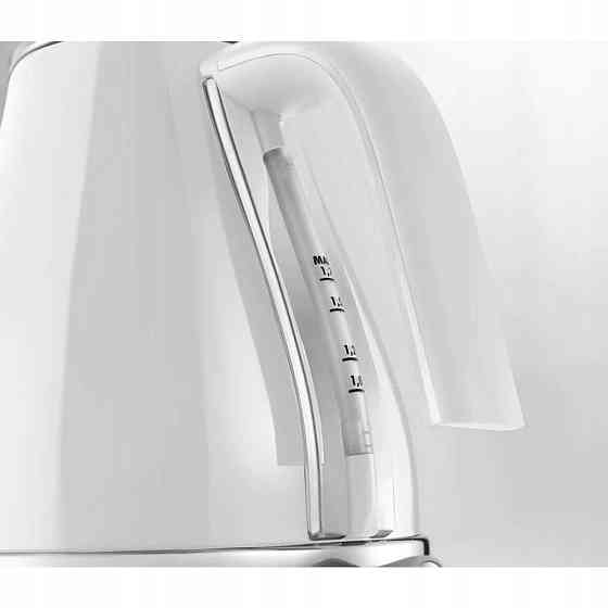 Електрочайник Delonghi KBOC 2001.W ( 18724 ) Харьков