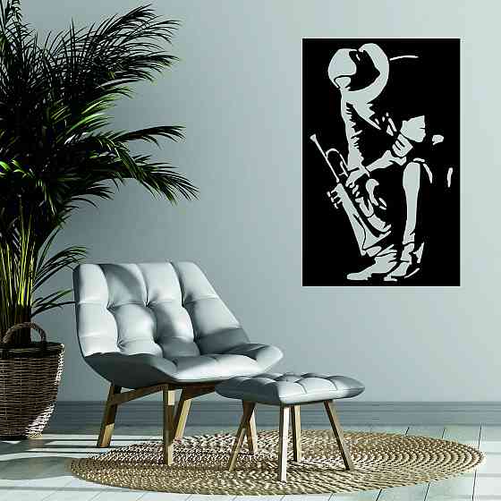 Декоративное настенное Панно «Музыкант», Декор на стену 90*57 см, Черный Киев