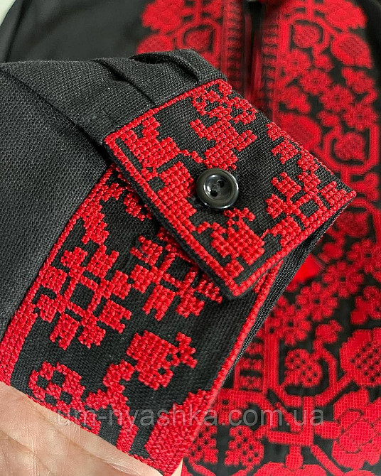 Мужская вышиванка черная Всеволод Кривой Рог - изображение 3