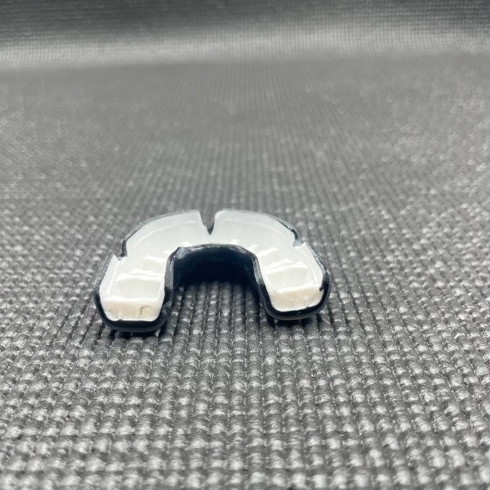 Капа OPRO Instant Custom-Fit UFC доросла (вік 11+)  Silver/Black (art.102529002) Кам'янське - фото 9