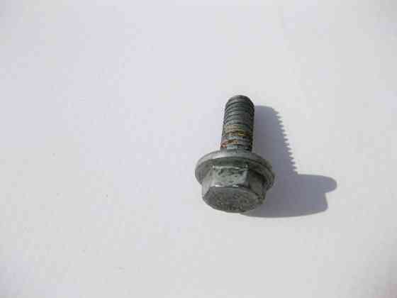 Mercedes-Benz  A0029842829 Болт M10x22,5 GL X164 ML W164 C-Class W203 CLC Sportcoupe C203 E-Class W211 S-Class W220 W221 CLK C209 CLS C219 Одесса