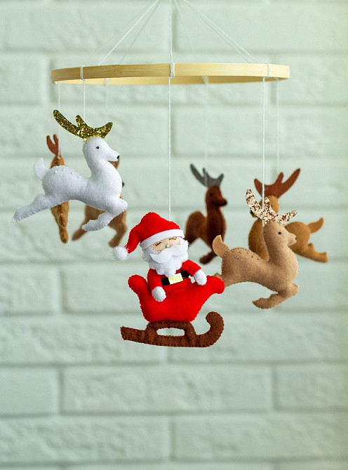 Дитячий музичний мобіль на ліжечко для немовлят WooolyWool «Санта» з 35 мелодіями Київ - фото 1