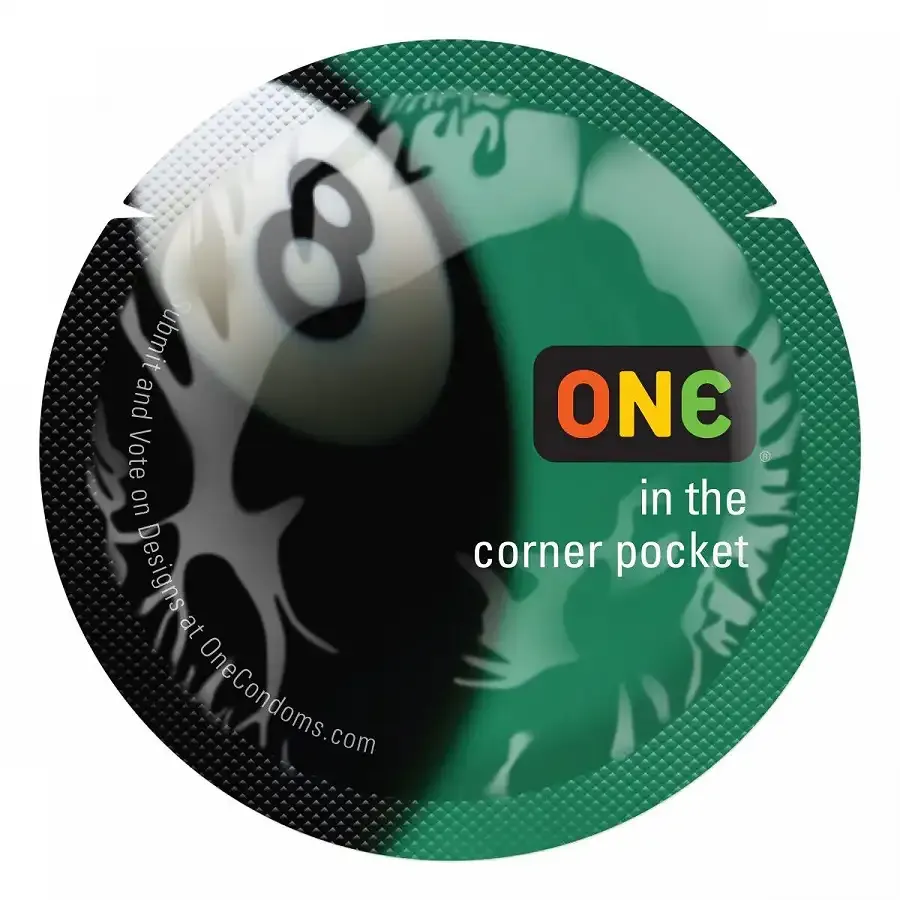 Презерватив ONE Color Sensations - ONE is the corner pocket (Black) 1 шт Львів - фото 1