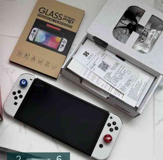 Консоль Nintendo Switch OLED 64Gb. Київ