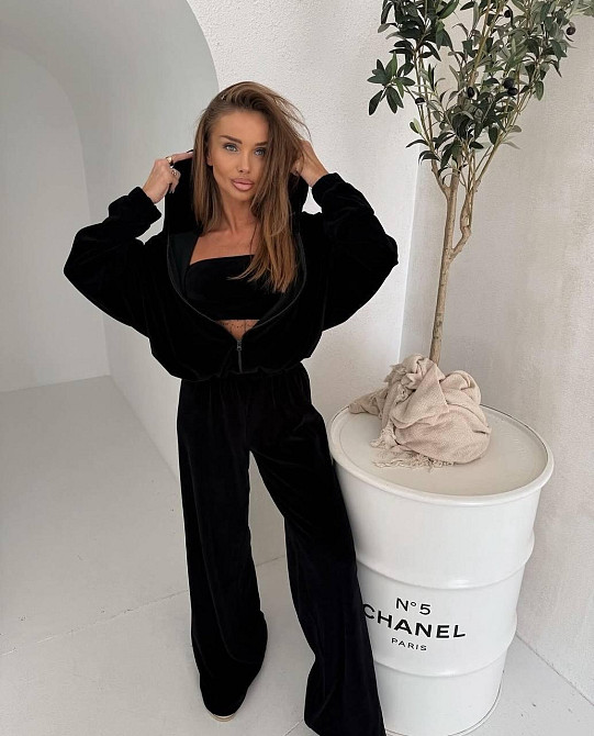 Жіночий плюшевий костюм-трійка: кофта топ і штани з велюру Чорний, 42/44 Одеса - фото 1