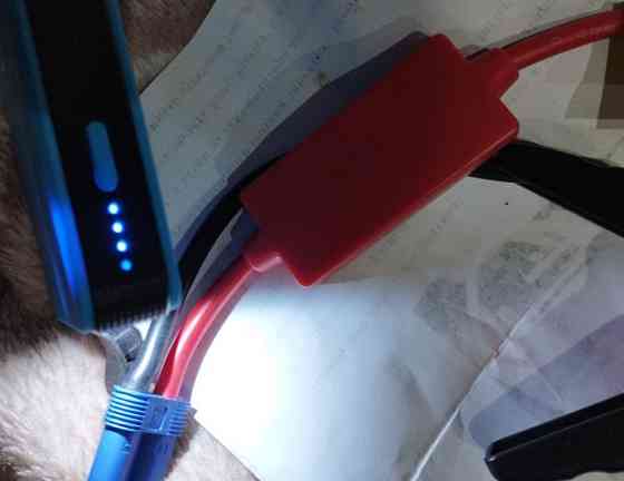 Зарядно пусковий павербанк.  Новий стан=2 Ампера / вихідний ток 200мА. Киев