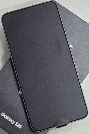 Новый Samsung Galaxy S25 12/128GB Black Киев