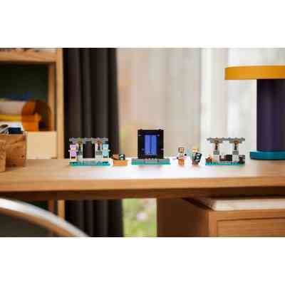 Конструктор LEGO Minecraft Зброярня 203 деталей (21252) Вінниця