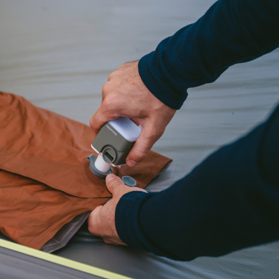 Багатофункціональний повітряний насос-ліхтар Naturehike CNK2550ZM012, зелений Киев - изображение 11