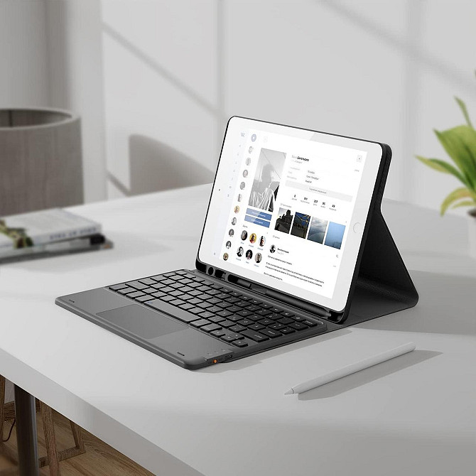 Фирменный защитный чехол EARTO с Bluetooth клавиатурой для iPad 10.2 (2019/20/21)/pro10.5(2017)/Air 3 10.5 Днепр - изображение 4