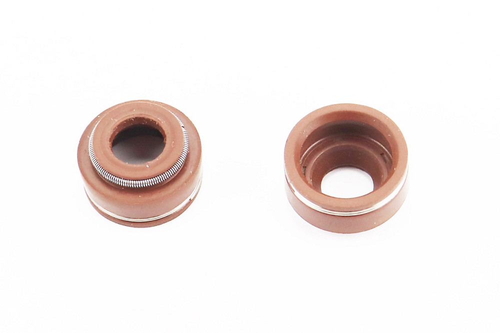 Сальник клапана к-кт 2шт 173F/177F/182F/188F/190F Київ - фото 1