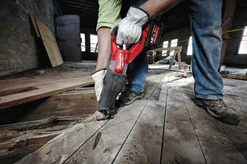 Пила сабельная аккумуляторная MILWAUKEE, M18 FSX-0C (каркас, полотно, кейс) Одесса - изображение 10