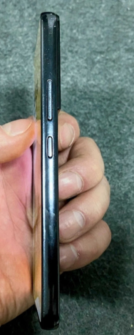 Смартфон Samsung Galaxy S22 SM-S901B 8/256gb black Київ - фото 4