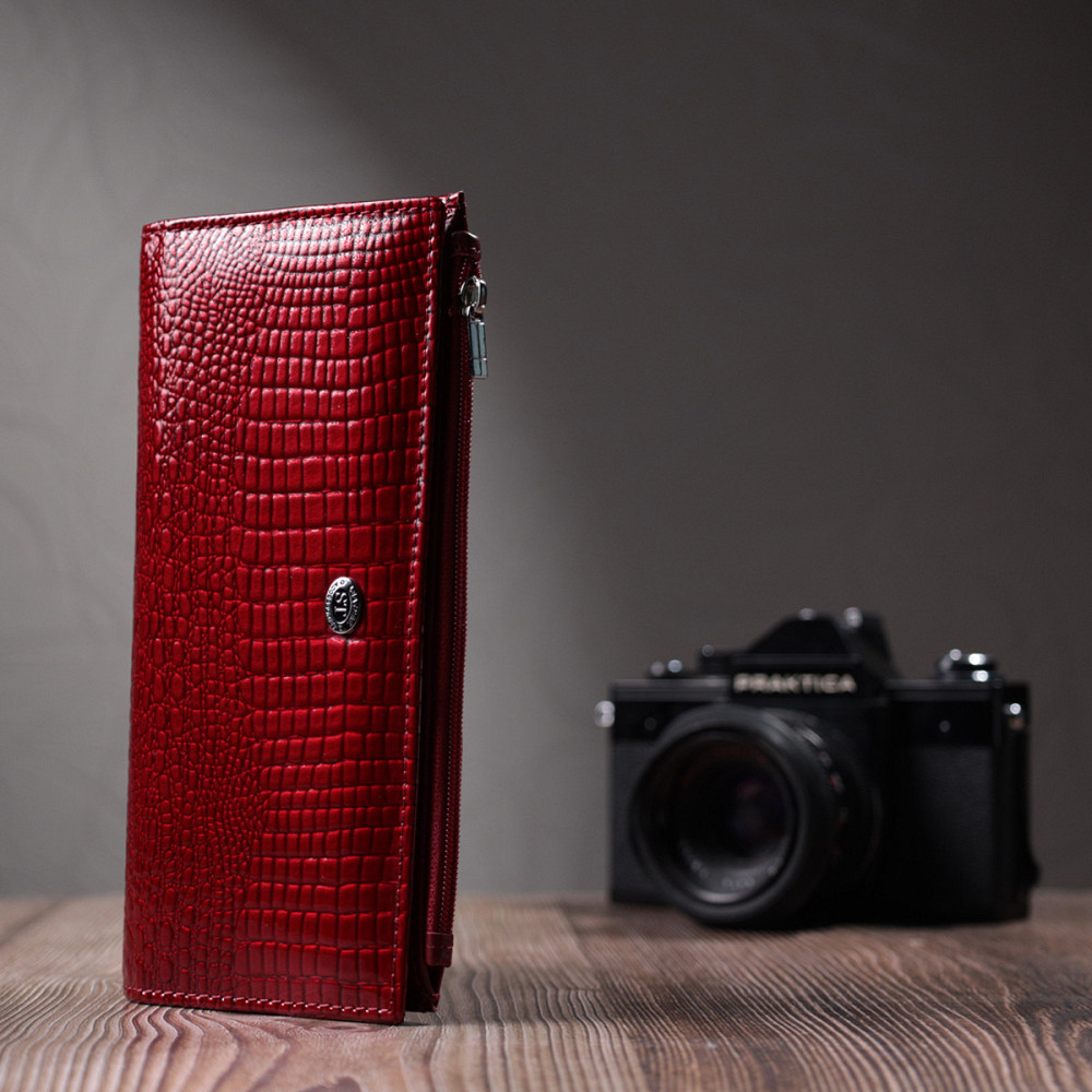 Лакированный яркий кошелек с фактурой под рептилию из натуральной кожи ST Leather 22715 Красный Киев - изображение 9