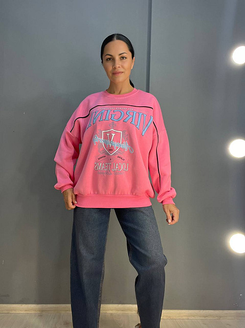 Свитшот женский OLIVIA 2468 надпись впереди VIRGINIA утепленный на флисе модель оверсайз one size, розовый, one size Киев - изображение 7