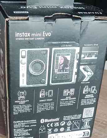 Фотоапарат Fujifilm INSTAX MINI EVO полороїд кольоровий. Харків