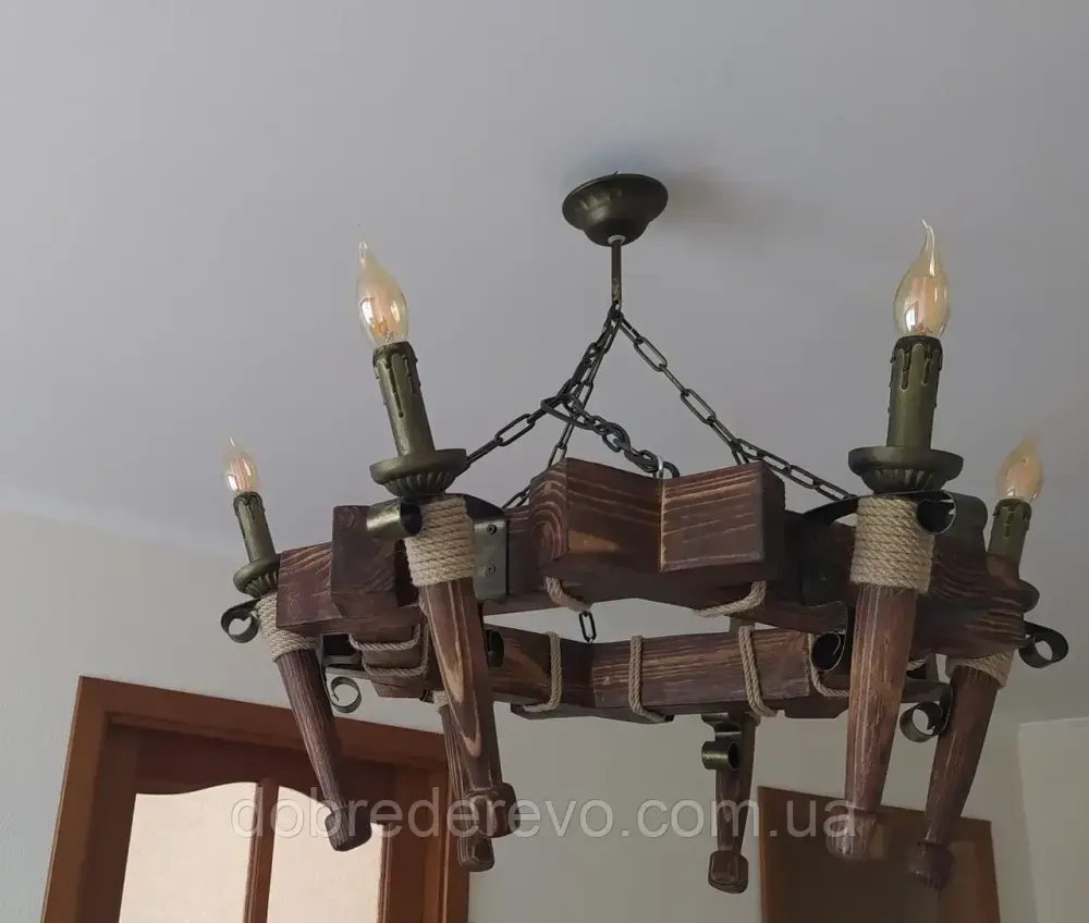 Люстра дерев'яна шестигранна на ланцюгу на 6 факелів в альтанку, сауну, будинок - кування під старовину Вижниця - фото 2