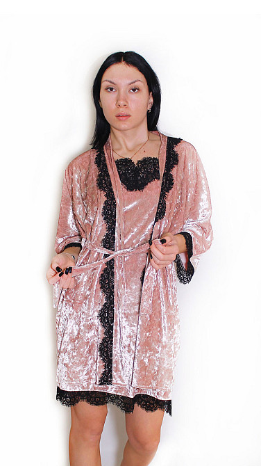 Халат жіночий із мармурового велюру під пояс Пудровий M/L Харків - фото 1