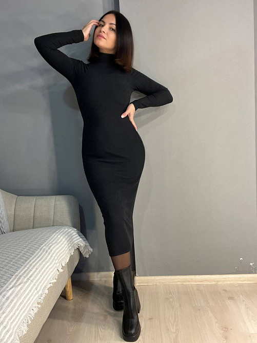 Платье женское Azuri 6542 силуэтное велюр воротник стойка черное, черный, L Киев - изображение 3
