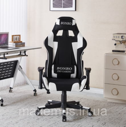 Компьютерное кресло для геймера из ткани с регулировкой подлокотников кресло геймерское B-142 черно-белое Мостиска