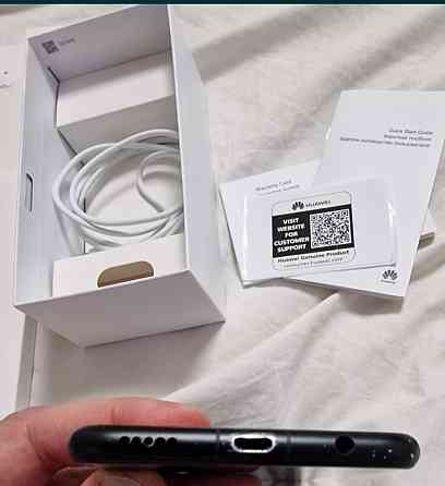 Телефон: Huawei P Smart Plus 4/64Gb.Blask Android + Чохол. Київ