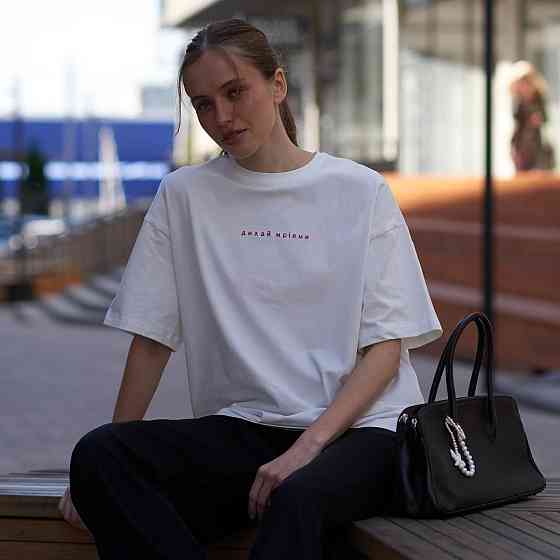 Футболка Hillary&M.Bocharova "Дихай мріями" Київ