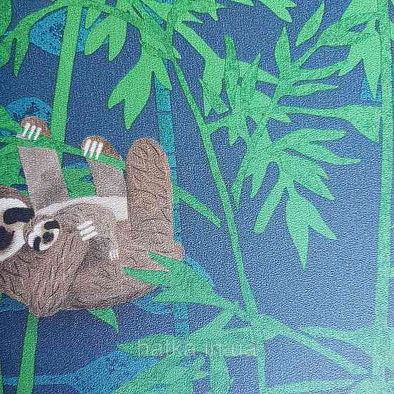 Шпалери флізелінові BN Doodleedo 0,53 х 10 м дитячі тропіки ведмеді коали коричневі зелені темно сині Київ