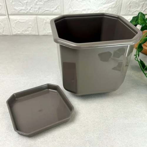 Вазон Дама з підставкою 20*20см капучіно Алеана Житомир