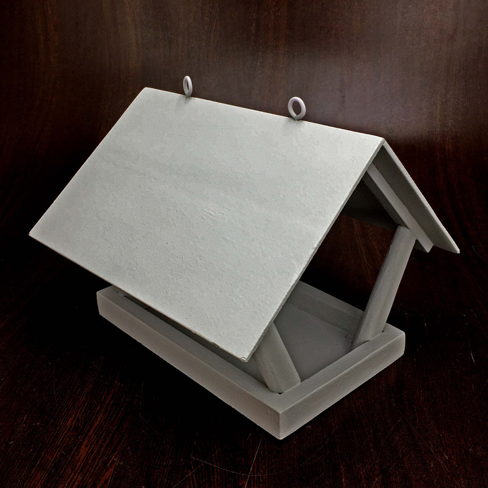 Кормушка садовая для птиц 