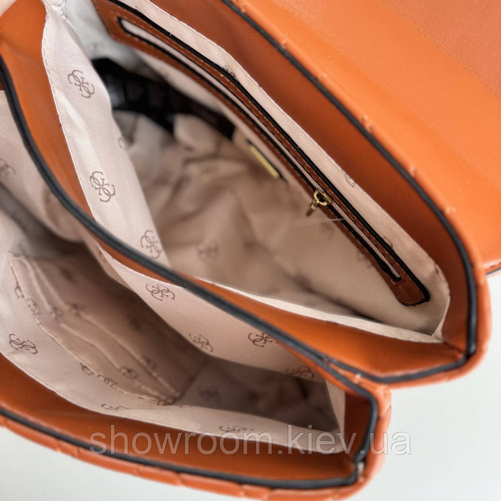 Жіноча сумочка Guess на плече (787080) коричнева Київ - фото 7