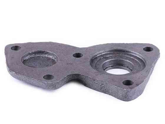 Крышка КПП под вторичный вал (левая) - Мототрактор Мукачево