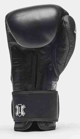 Боксерські рукавички Leone Greatest Black 18 ун. Каменское