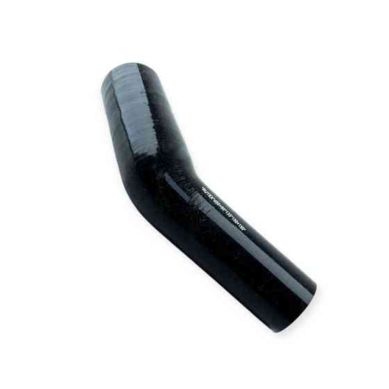 Патрубок универсальный угол d-50-d60 L-150*150 135град. силикон Мукачево