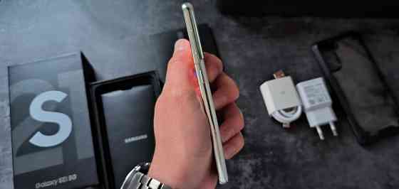 Топовий! Samsung s 21 8/128gb Киев