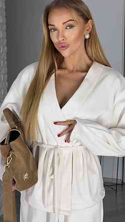 Жіночий костюм з кардиганом Одеса