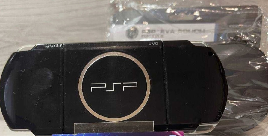 Приставка SONY PlayStation 3001 Black 32Gb.+ Сумка Play Station Portable. Киев - изображение 2