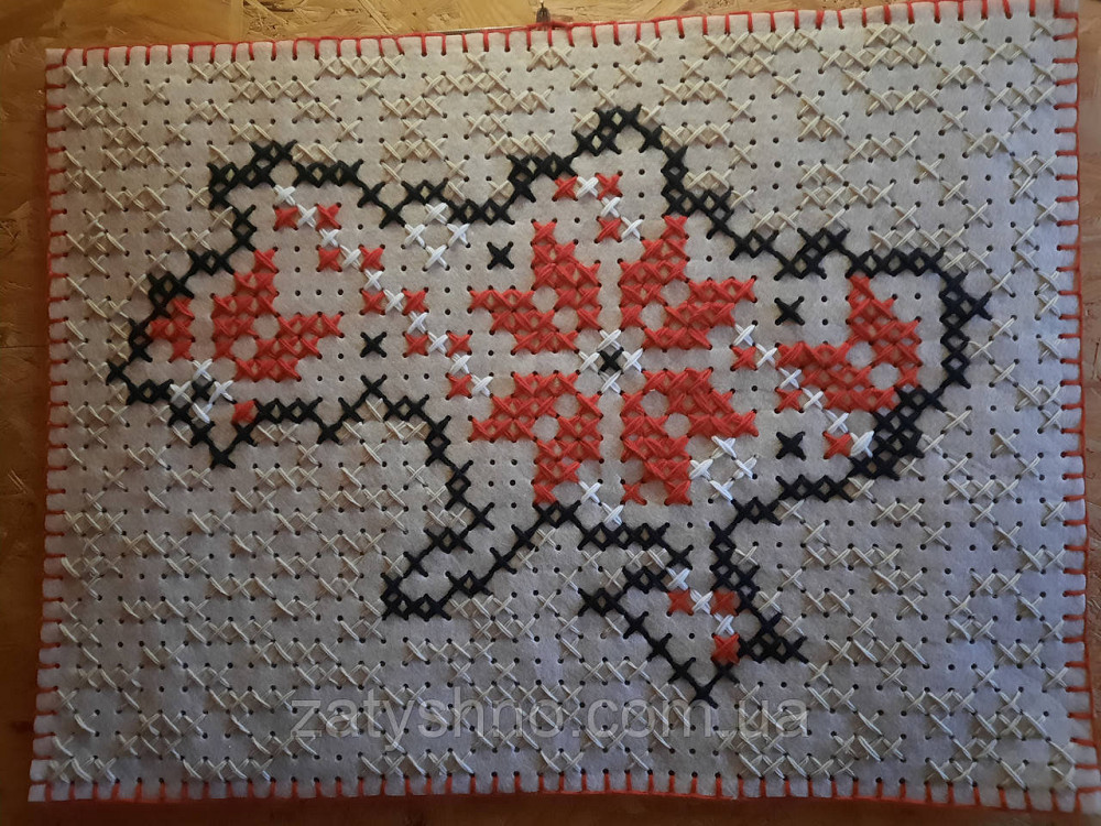 Картина вышитая карта Украины 93*70 см( ручная работа) Киев - изображение 4